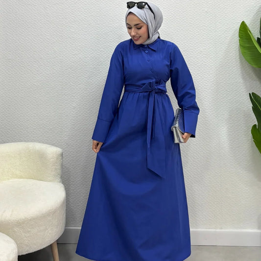 Robe chemise ceinturée – Élégance minimaliste